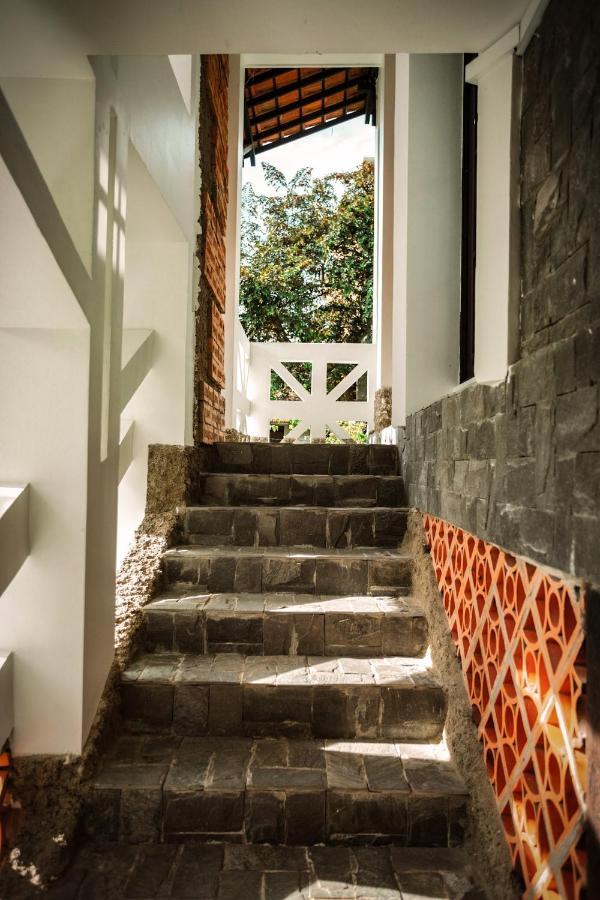 Y.O Inn Kon Tum Exterior foto
